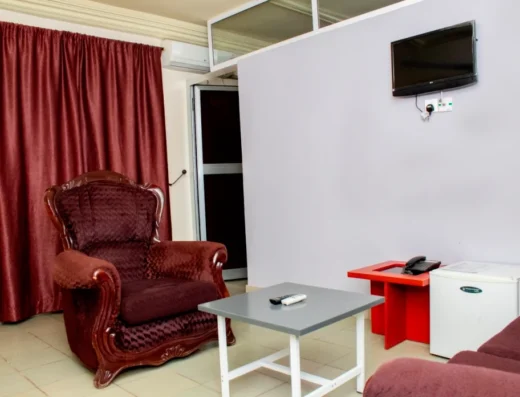 PEDALLO LUXURY INN