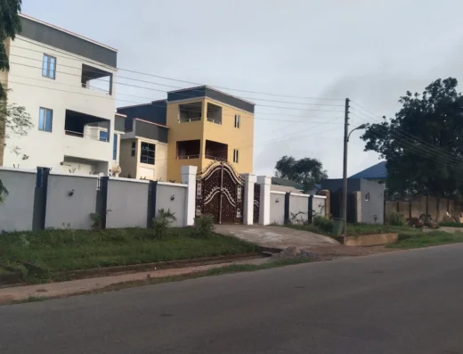 Omeroi Apartment